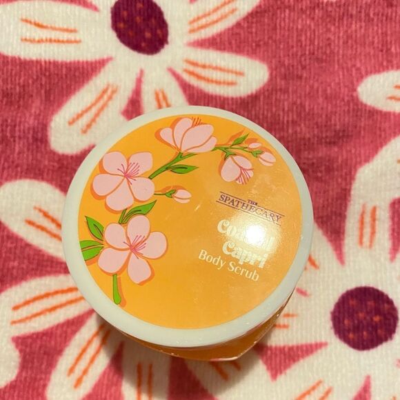 🛍️The Spathecary 2 in 1 Coastal Capri Body Wash & Coastal Capri Body Scrub 💥 - Picture 6 of 8
